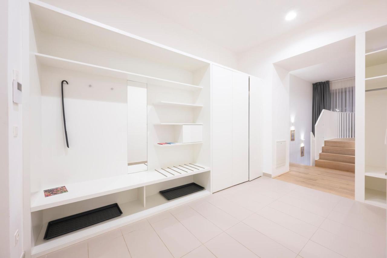 Luxury Suites Liechtenstein Viena Exterior foto