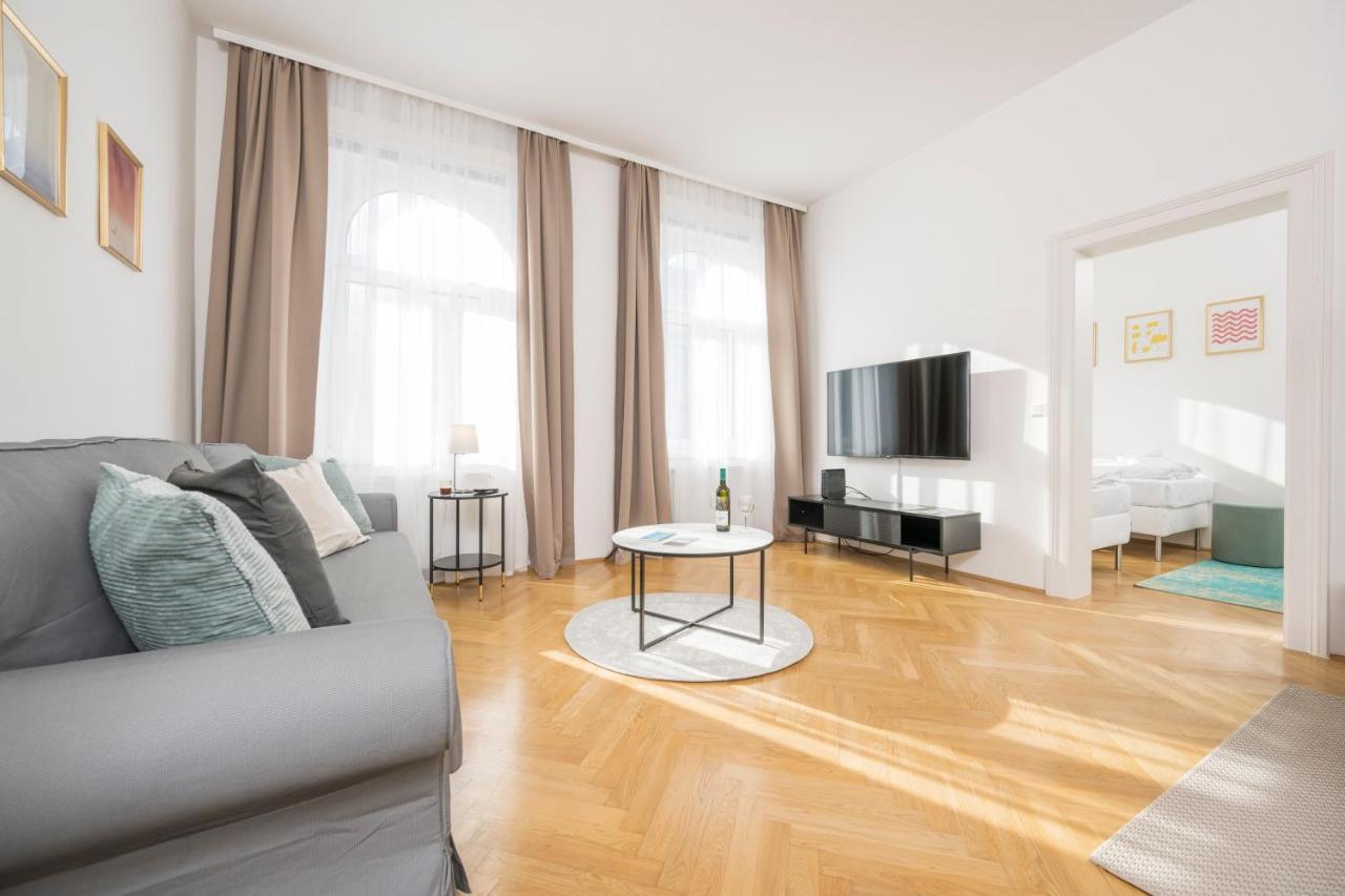 Luxury Suites Liechtenstein Viena Exterior foto